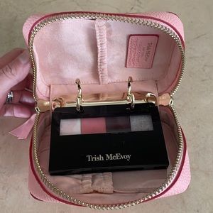 Trish McEvoy Makeup Planner with Blush Eyeshadow